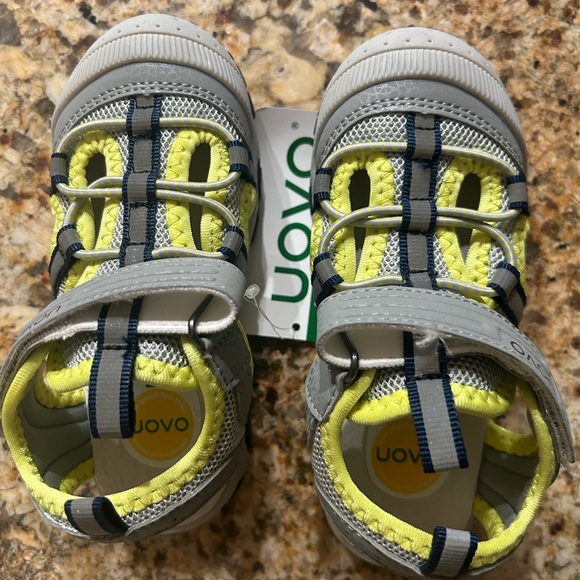 UOVO Gray and Yellow Sandals with Closed Toe and Velcro Straps - Picture 3 of 10